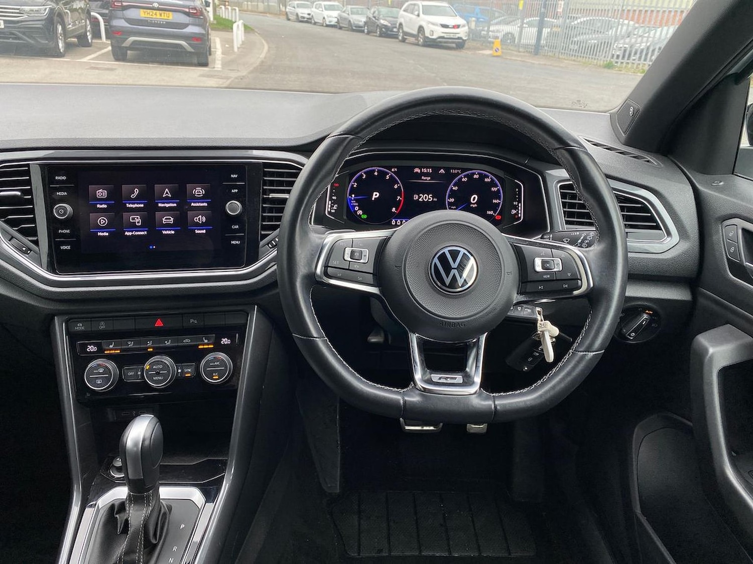 Used Volkswagen T-Roc 2021 for sale - 76455313: Photo 10