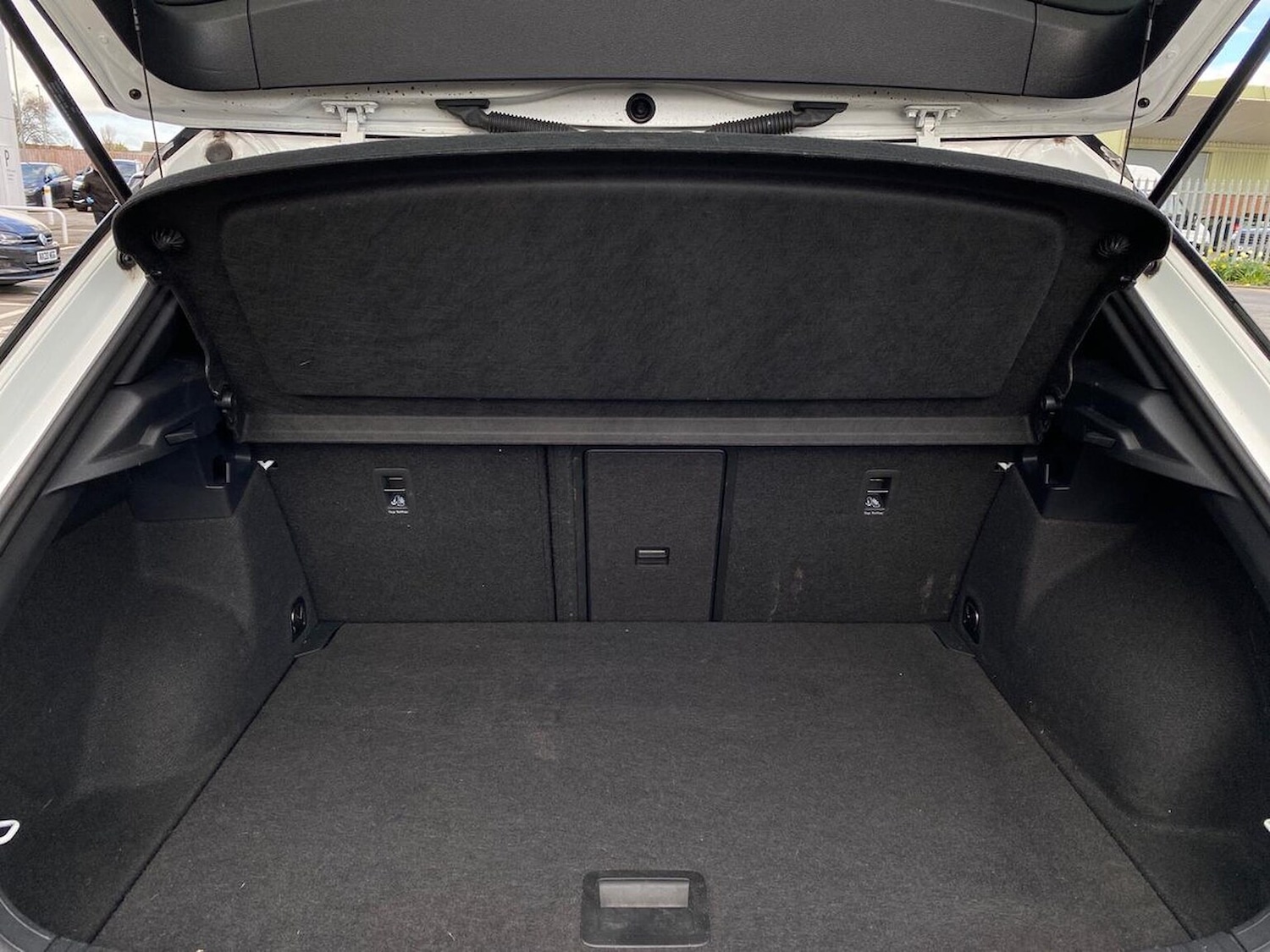 Used Volkswagen T-Roc 2023 for sale - 78131818: Photo 17