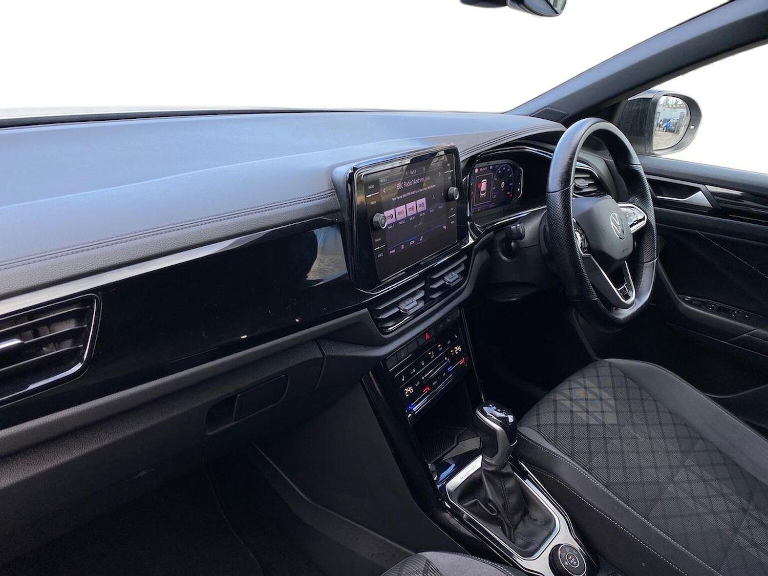 Used Volkswagen T-Roc 2023 for sale - 78131818: Photo 7