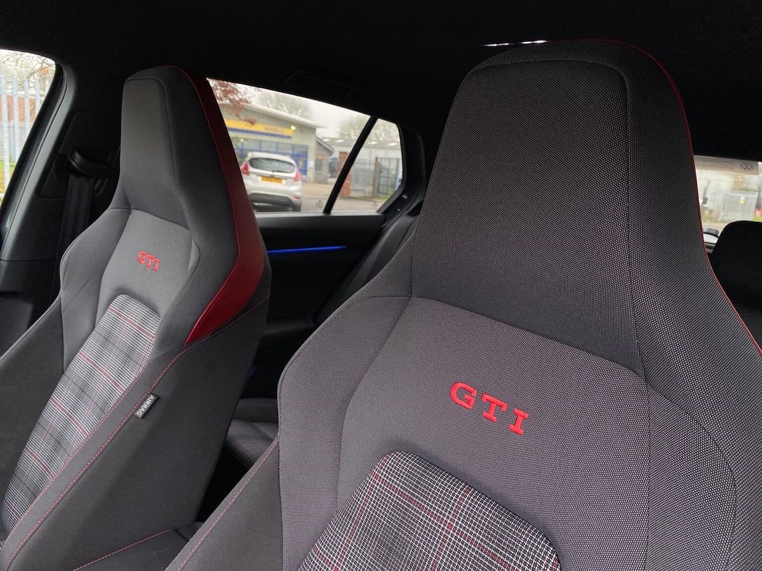 Used Volkswagen Golf 2023 for sale - 76504967: Photo 30