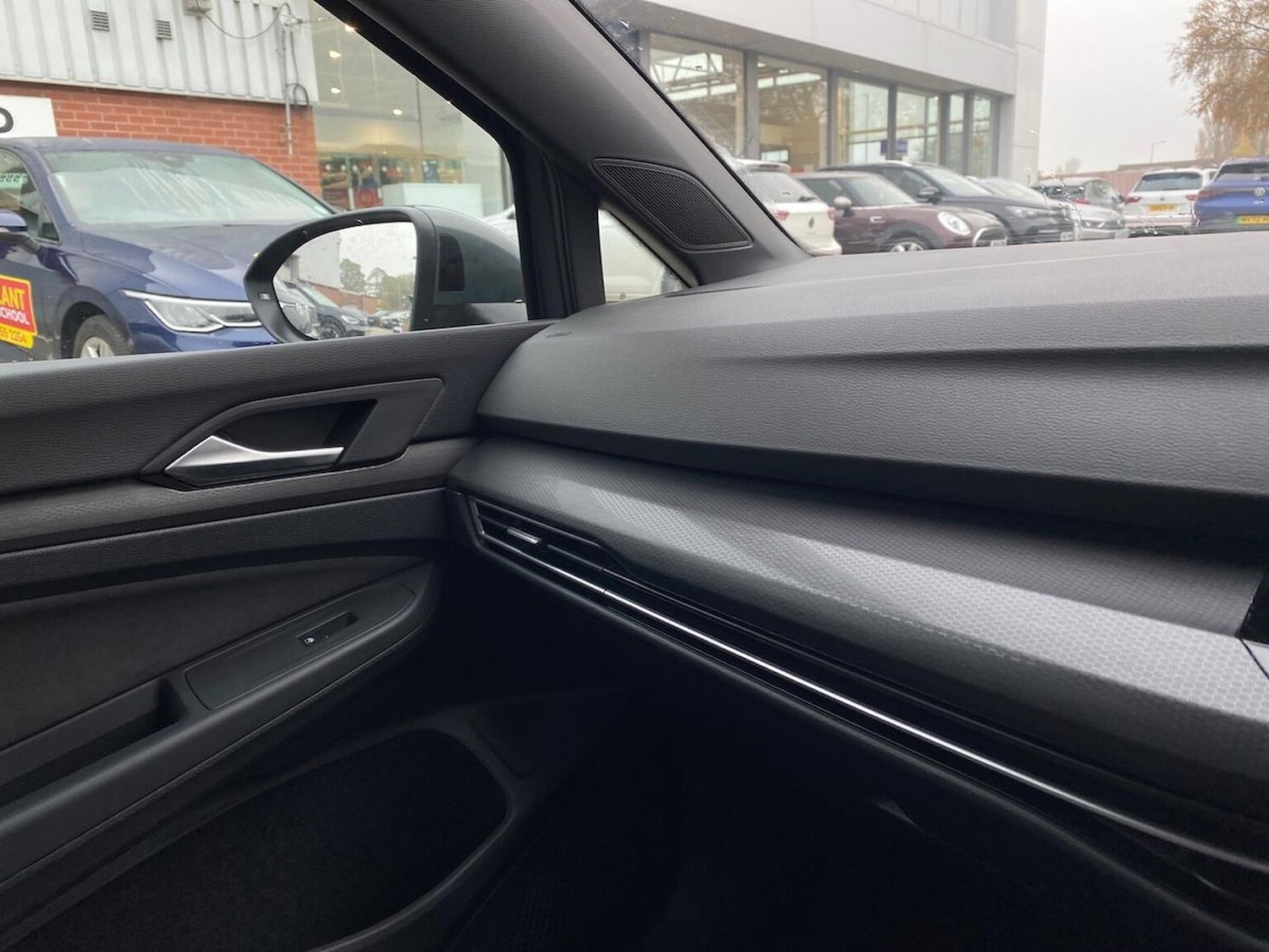 Used Volkswagen Golf 2023 for sale - 76504967: Photo 36