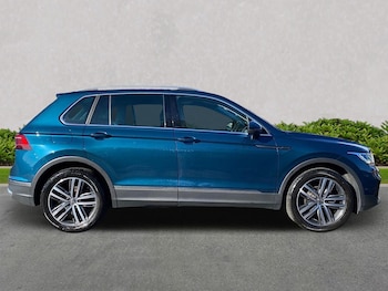 Used Volkswagen Tiguan 2023 for sale - 76064443: Photo 3