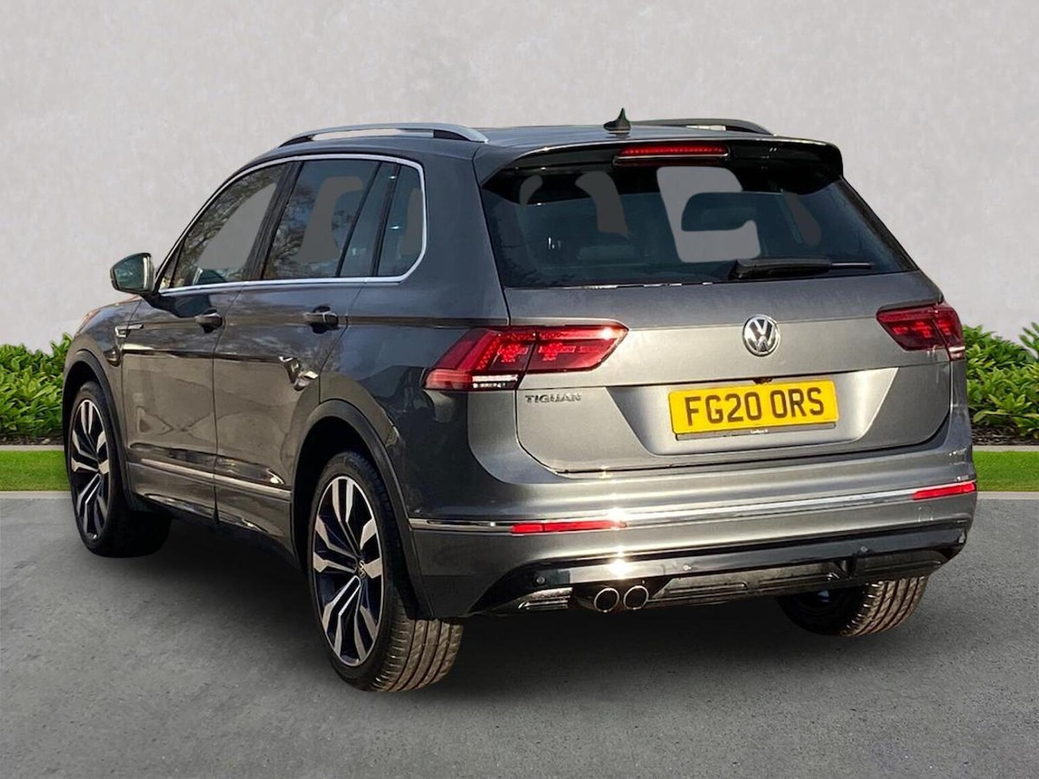 Used Volkswagen Tiguan 2020 for sale - 76906281: Photo 2