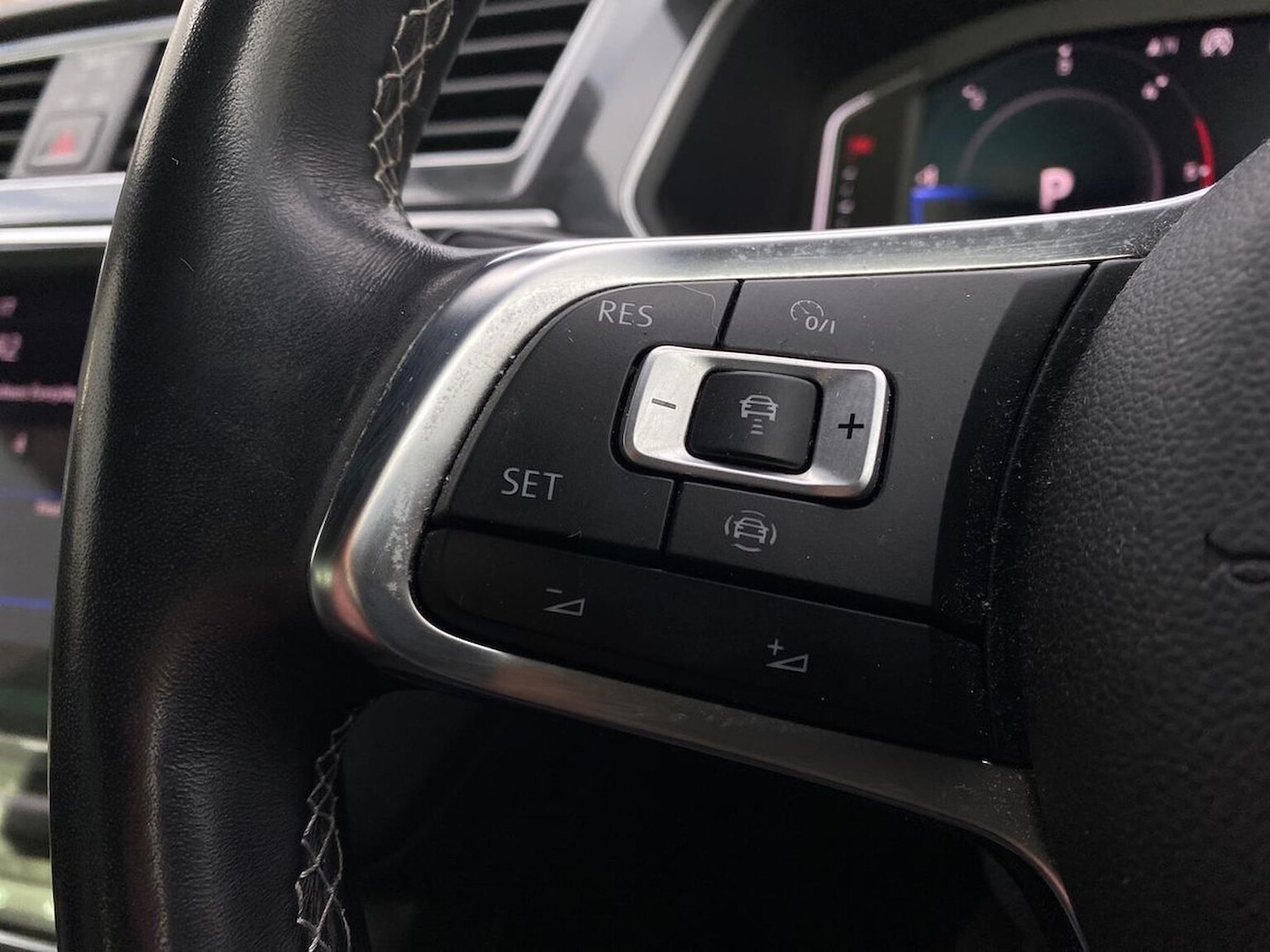 Used Volkswagen Tiguan 2020 for sale - 76906281: Photo 24