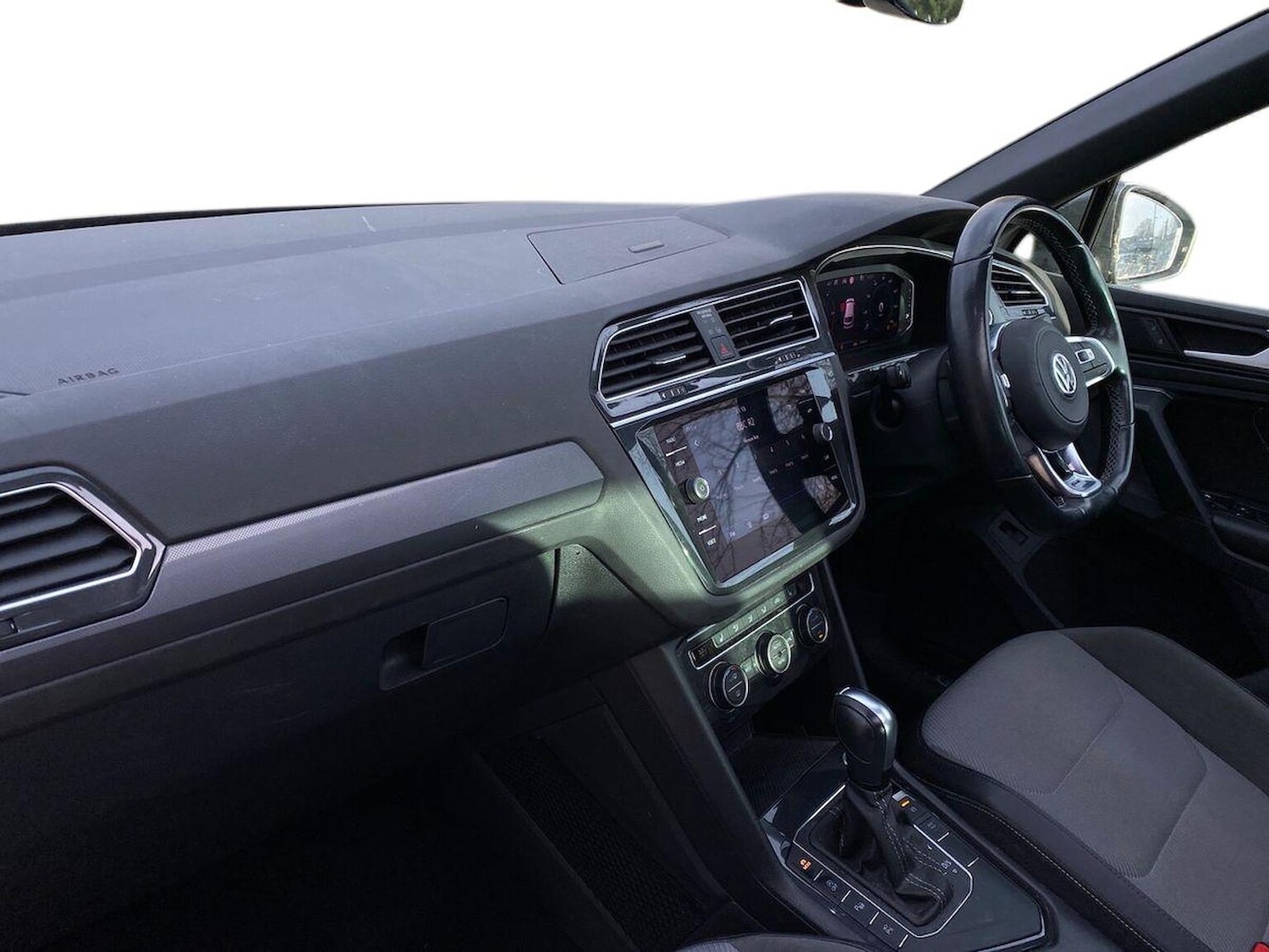 Used Volkswagen Tiguan 2020 for sale - 76906281: Photo 7