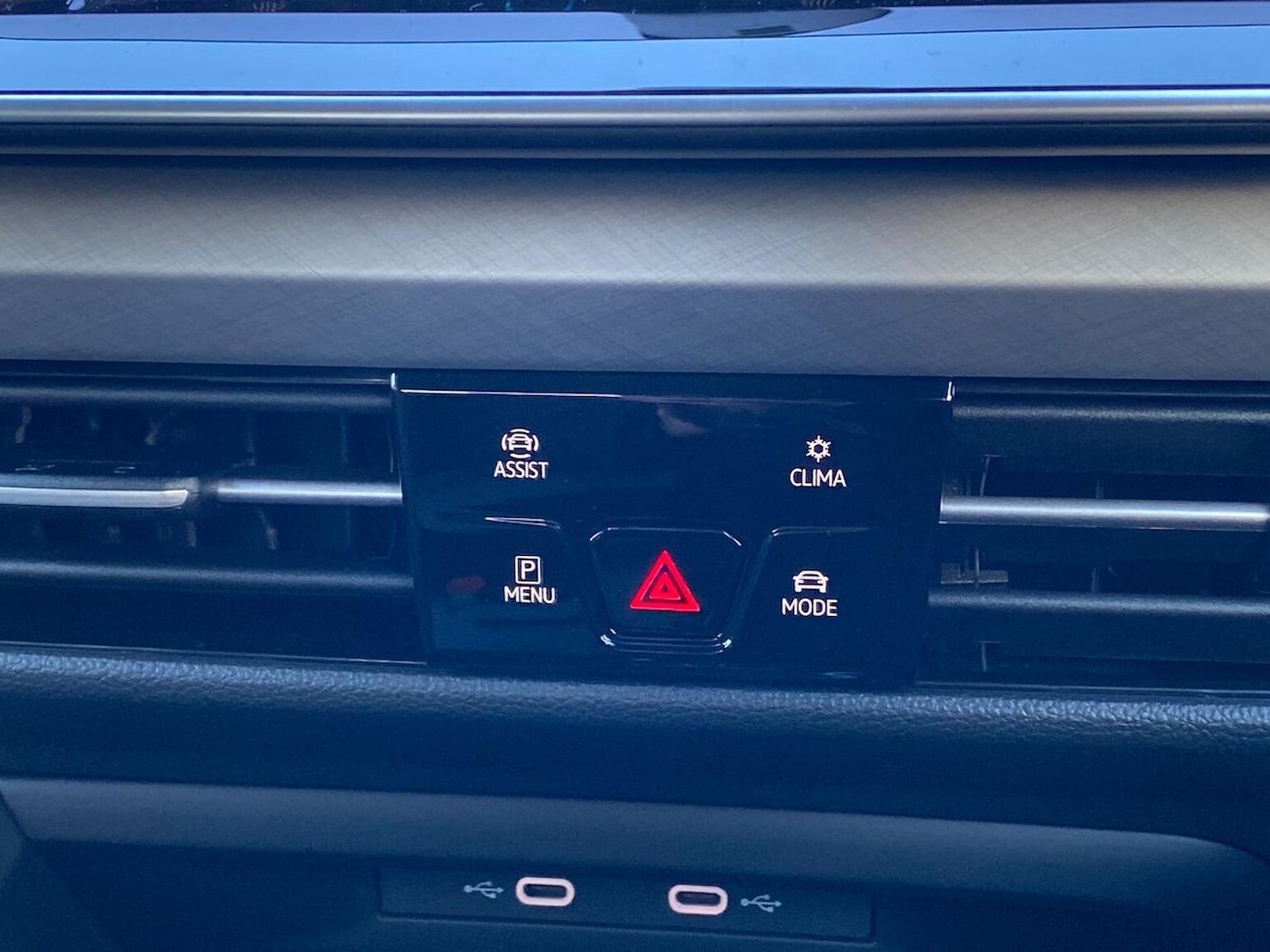 Used Volkswagen Golf 2025 for sale - 77536092: Photo 24