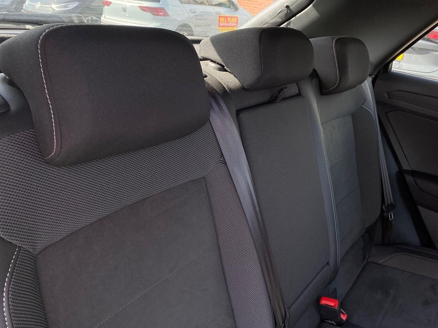 Used Volkswagen T-Roc 2023 for sale - 78194256: Photo 16