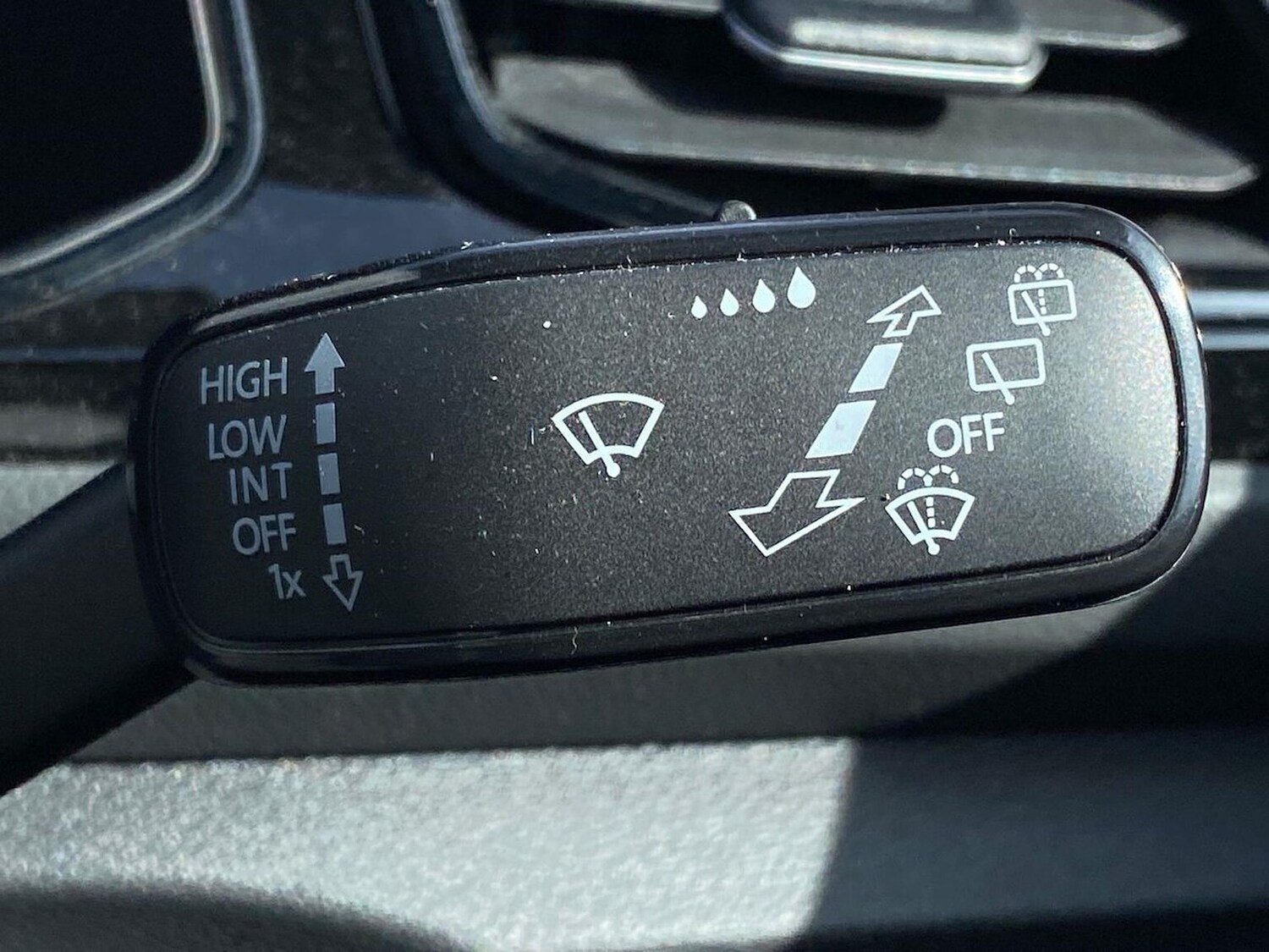 Used Volkswagen T-Roc 2023 for sale - 78194256: Photo 26