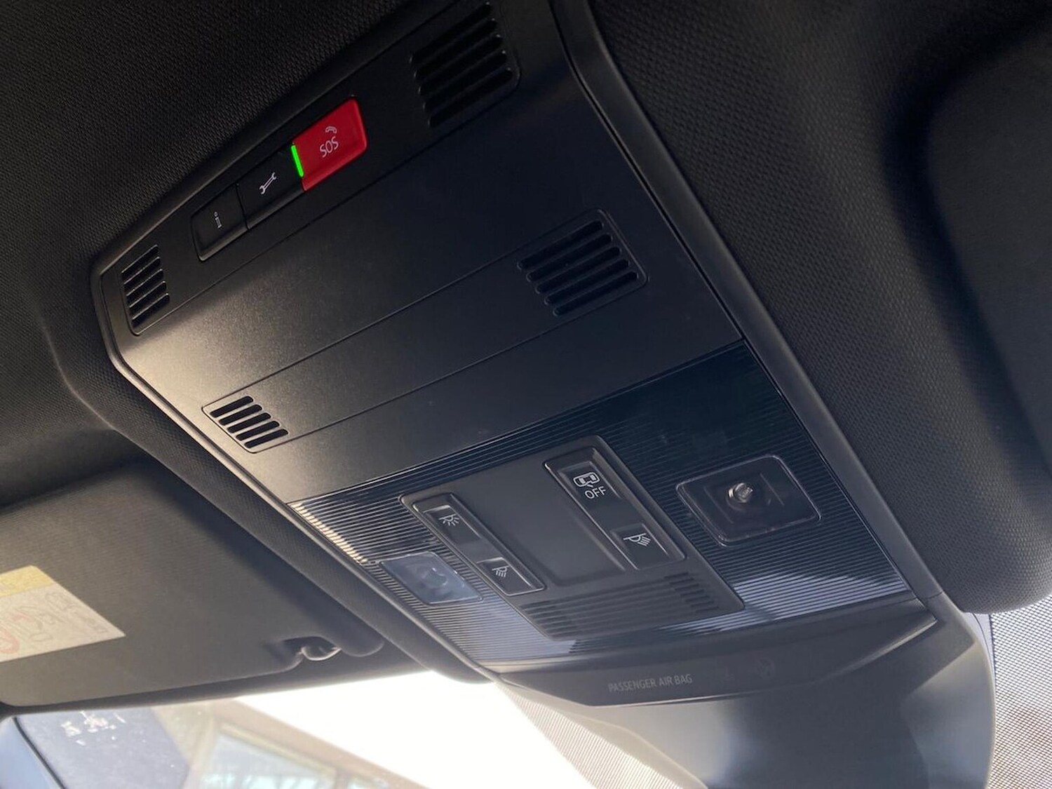 Used Volkswagen T-Roc 2023 for sale - 78194256: Photo 29