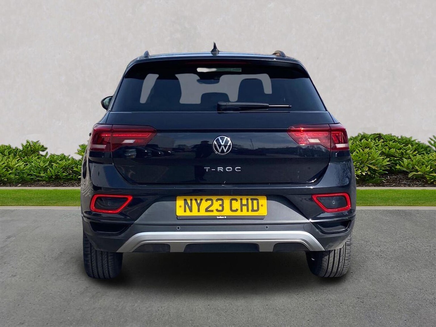 Used Volkswagen T-Roc 2023 for sale - 78194256: Photo 4