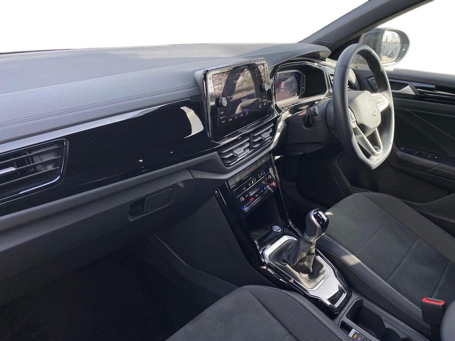 Used Volkswagen T-Roc 2023 for sale - 78194256: Photo 7