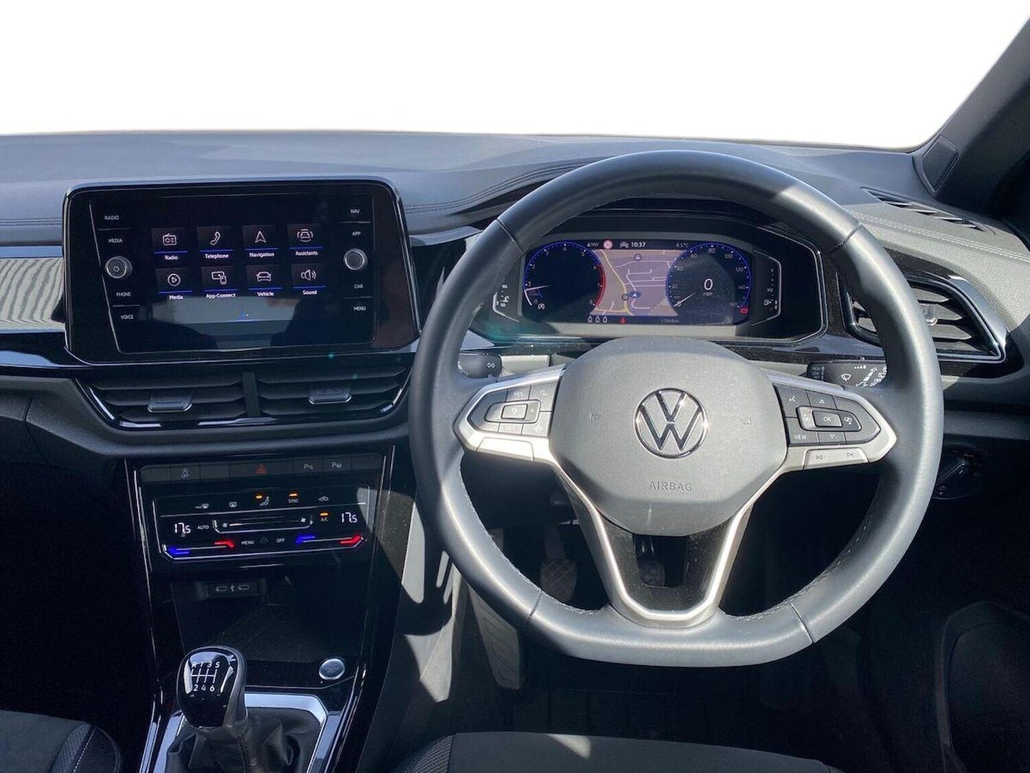 Used Volkswagen T-Roc 2023 for sale - 78194256: Photo 9