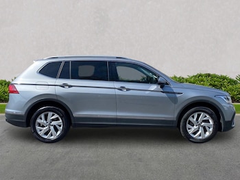 Used Volkswagen Tiguan Allspace 2024 for sale - 79488923: Photo