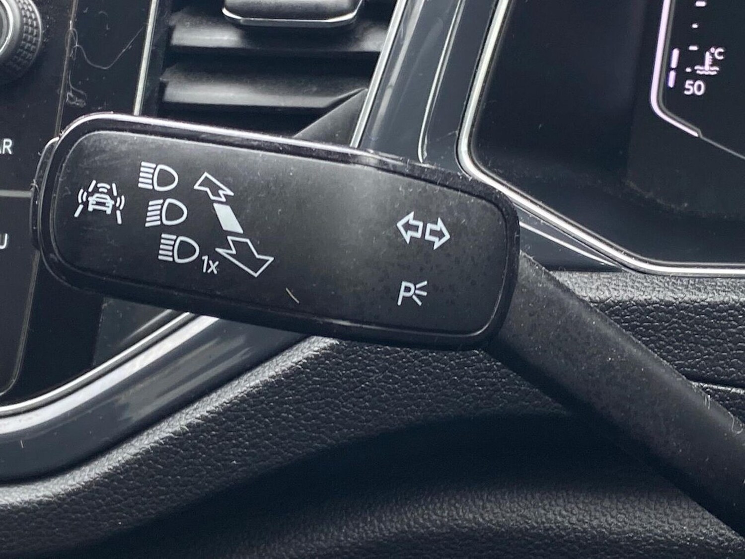 Used Volkswagen T-Roc 2018 for sale - 78195807: Photo 28