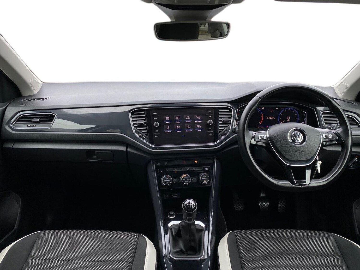 Used Volkswagen T-Roc 2018 for sale - 78195807: Photo 8