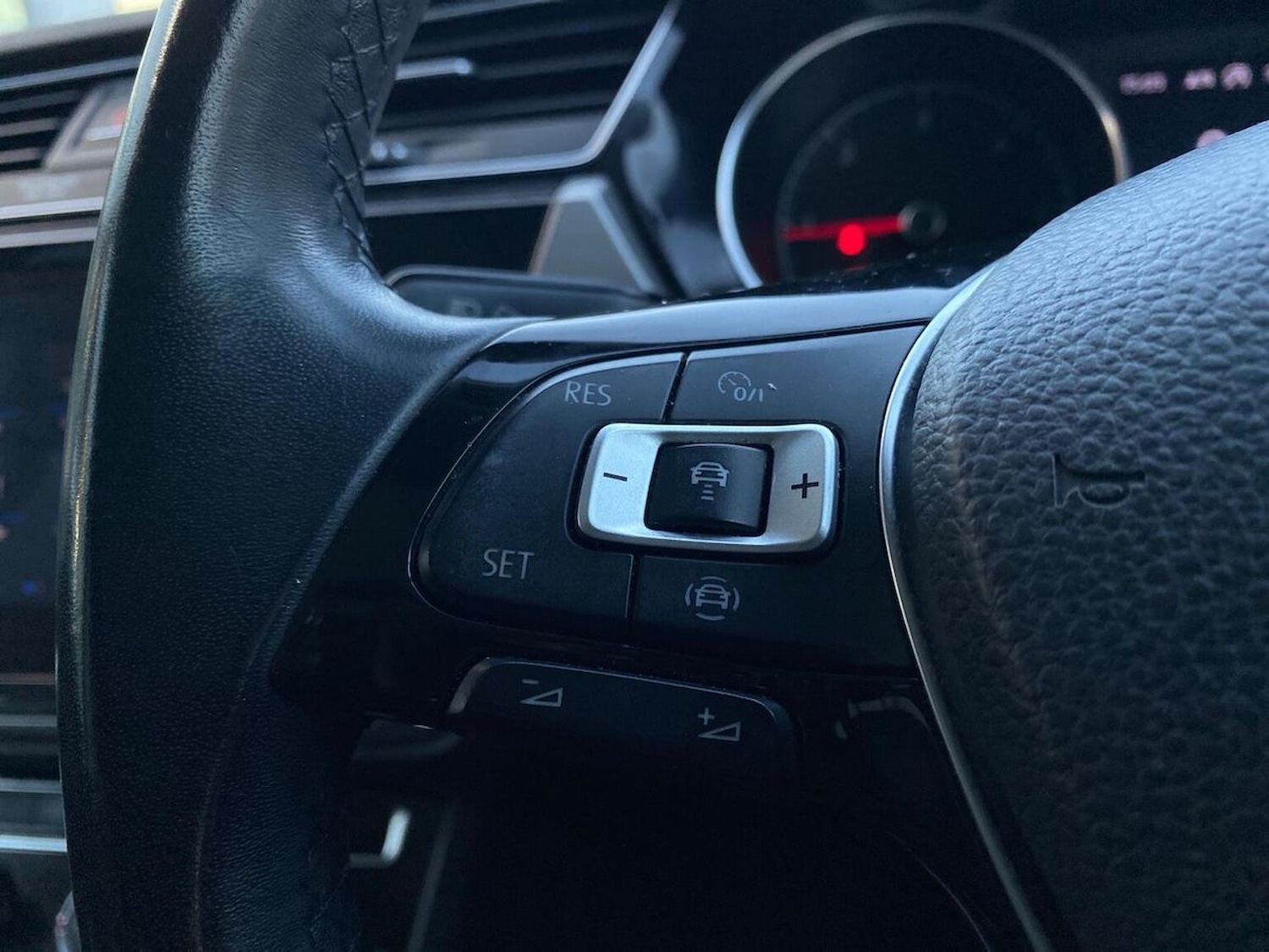 Used Volkswagen Touran 2018 for sale - 76911238: Photo 27