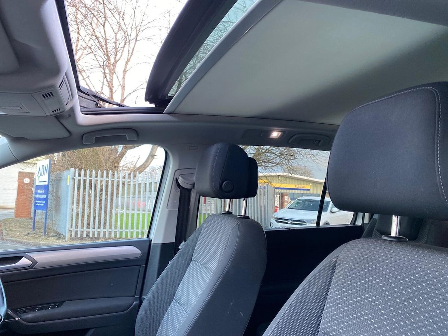 Used Volkswagen Touran 2018 for sale - 76911238: Photo 32