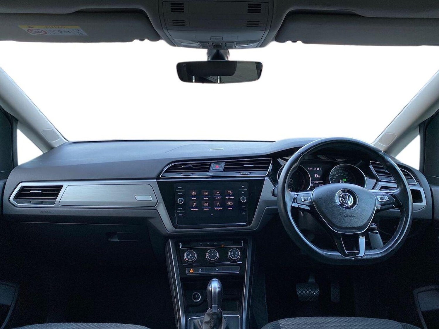 Used Volkswagen Touran 2018 for sale - 76911238: Photo 9