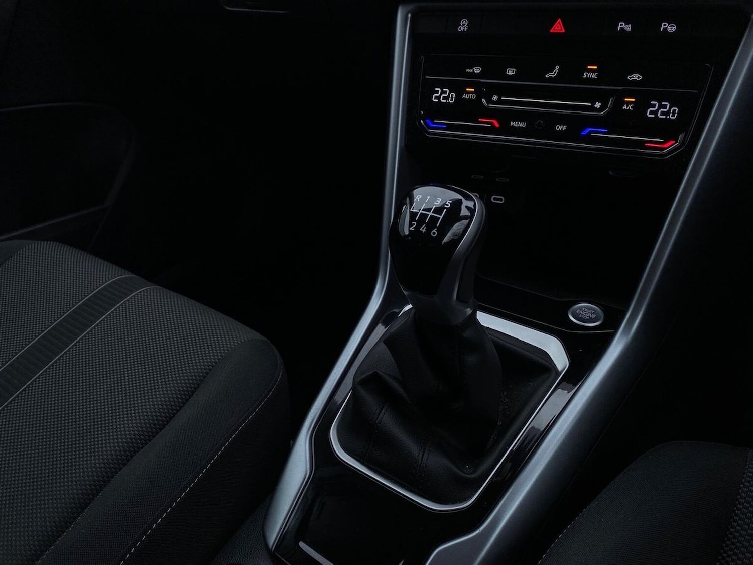 Used Volkswagen T-Roc 2025 for sale - 77916103: Photo 13