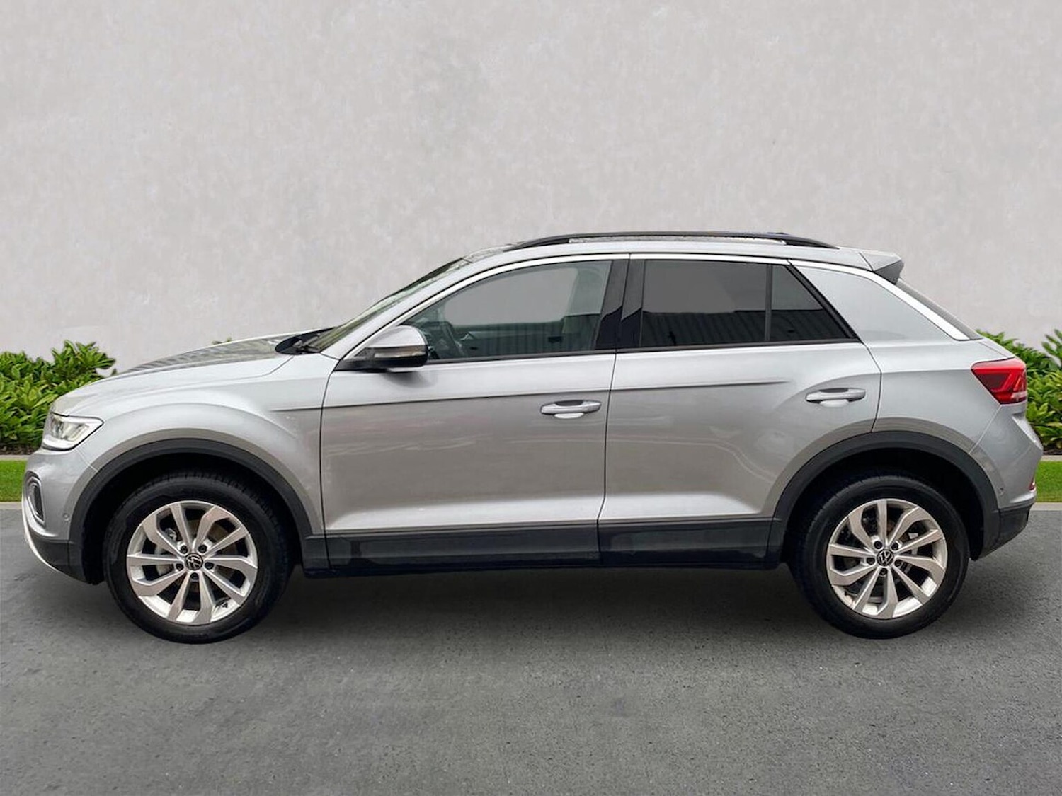 Used Volkswagen T-Roc 2025 for sale - 77916103: Photo 19