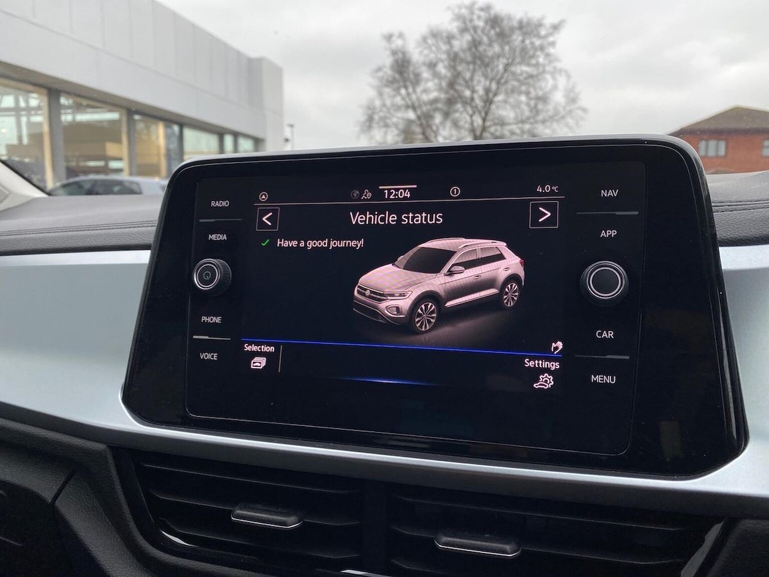 Used Volkswagen T-Roc 2025 for sale - 77916103: Photo 23