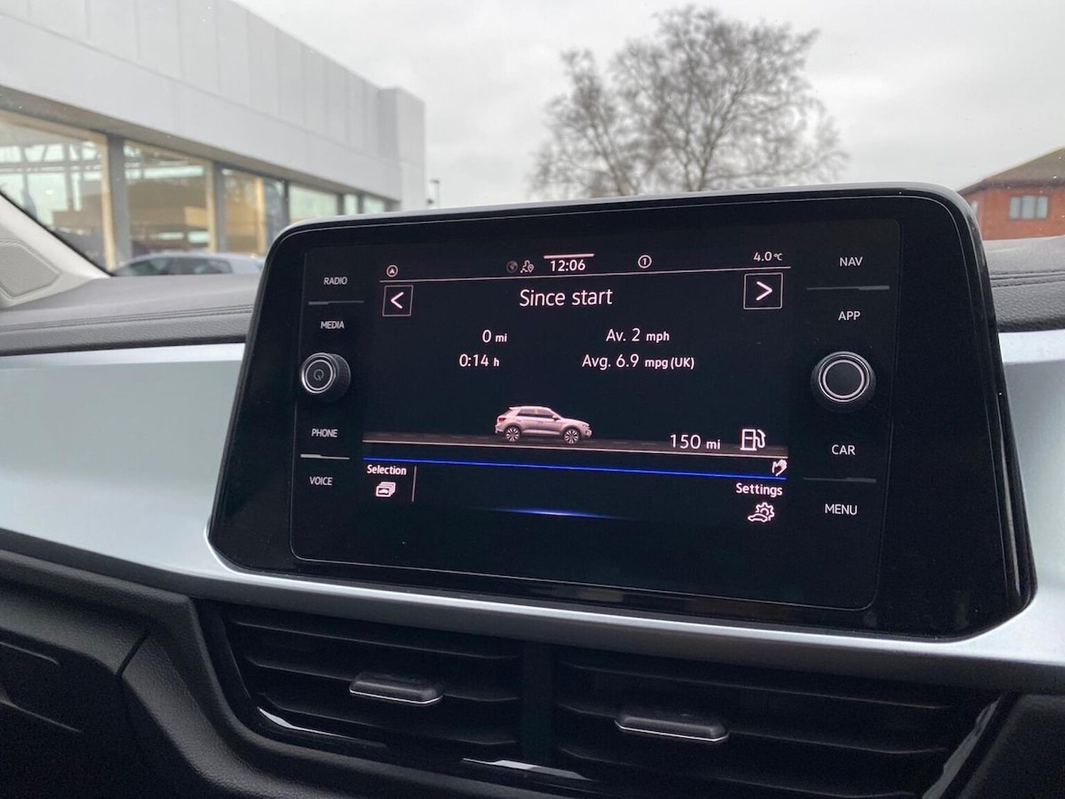 Used Volkswagen T-Roc 2025 for sale - 77916103: Photo 24