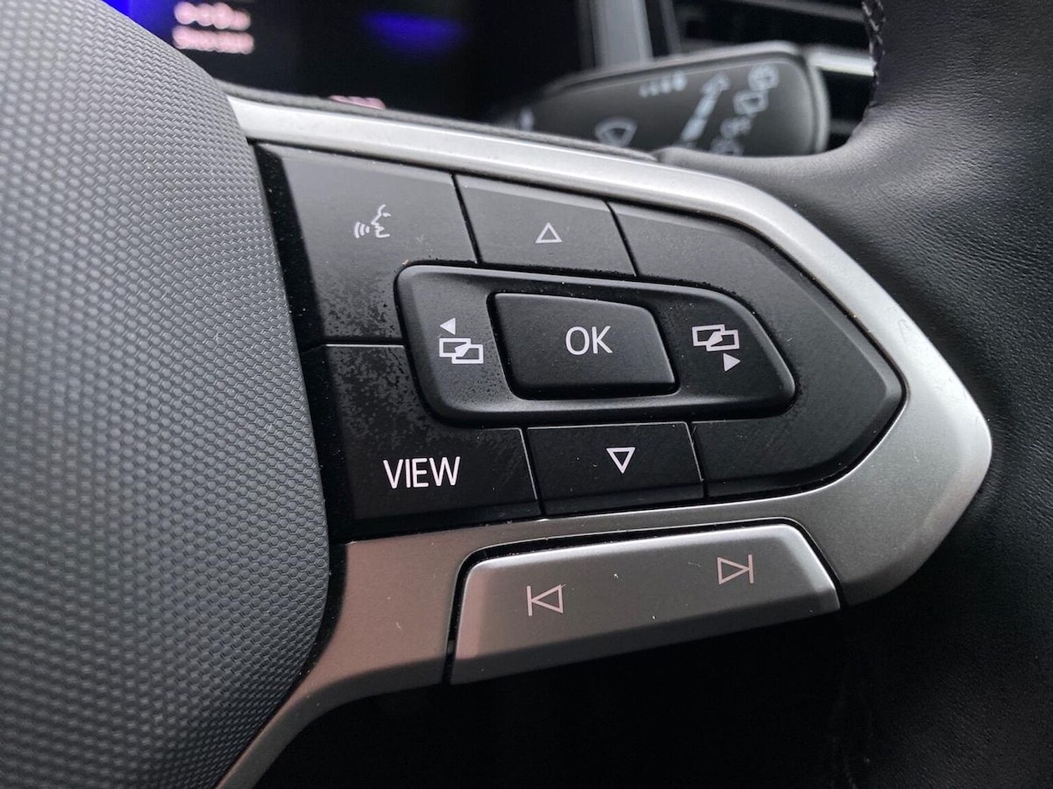 Used Volkswagen T-Roc 2025 for sale - 77916103: Photo 25