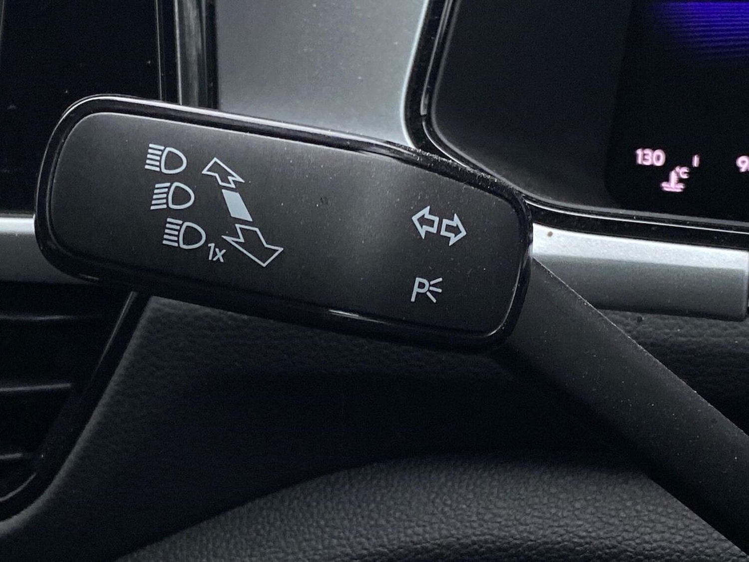 Used Volkswagen T-Roc 2025 for sale - 77916103: Photo 28