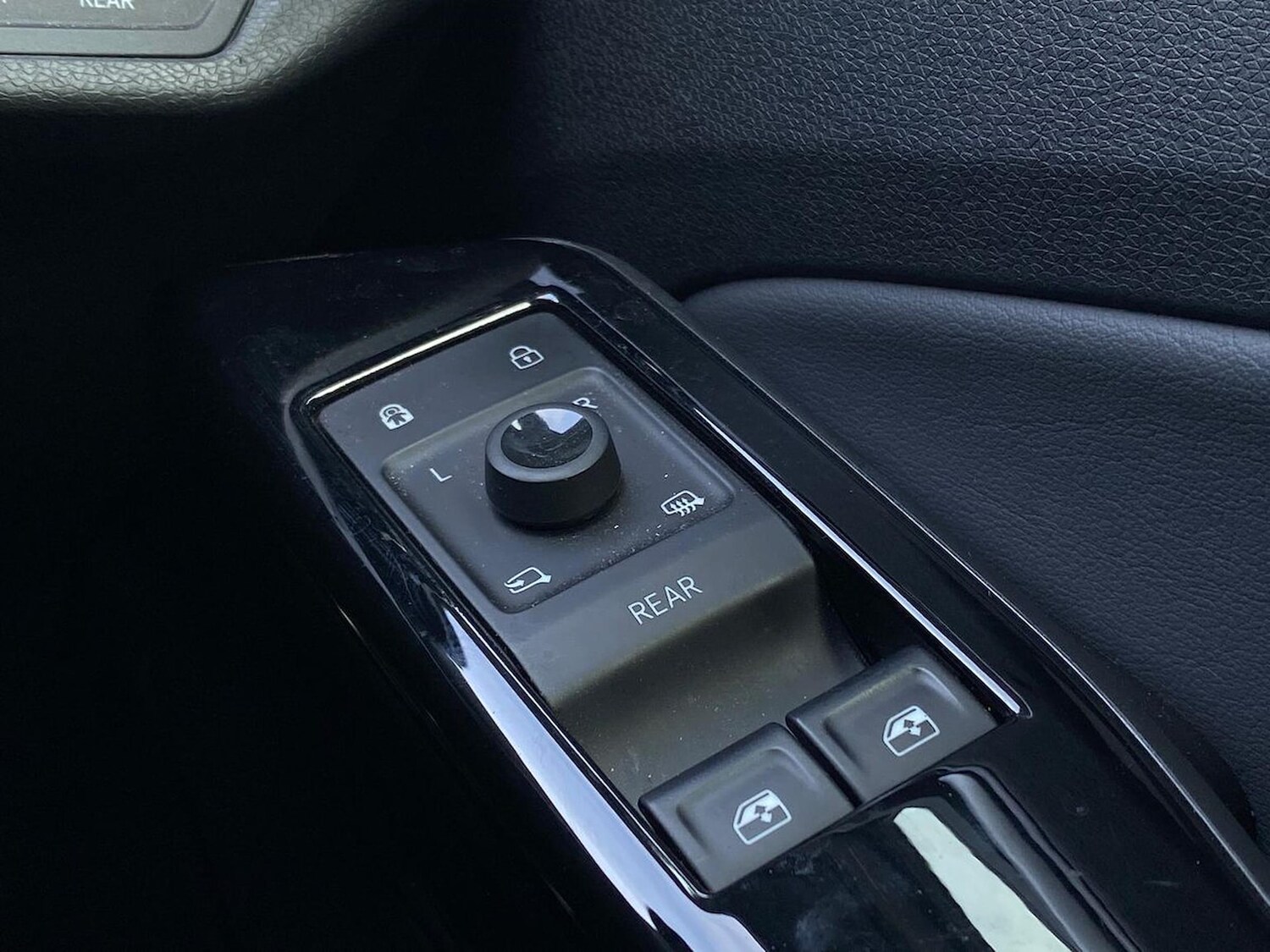 Used Volkswagen ID.4 2022 for sale - 76554265: Photo 22