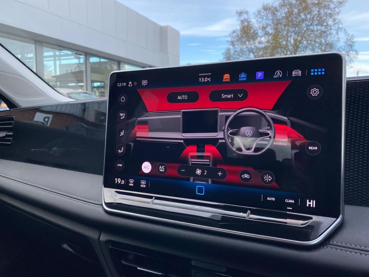 Used Volkswagen Tiguan 2024 for sale - 76407401: Photo 13