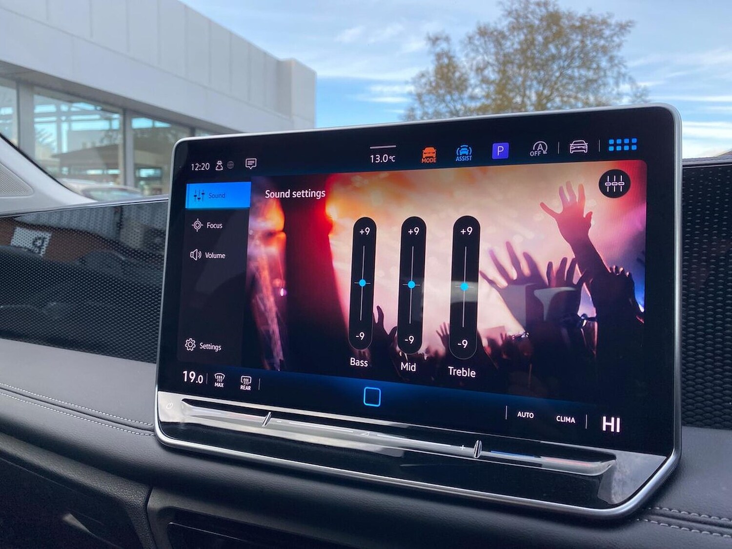 Used Volkswagen Tiguan 2024 for sale - 76407401: Photo 38