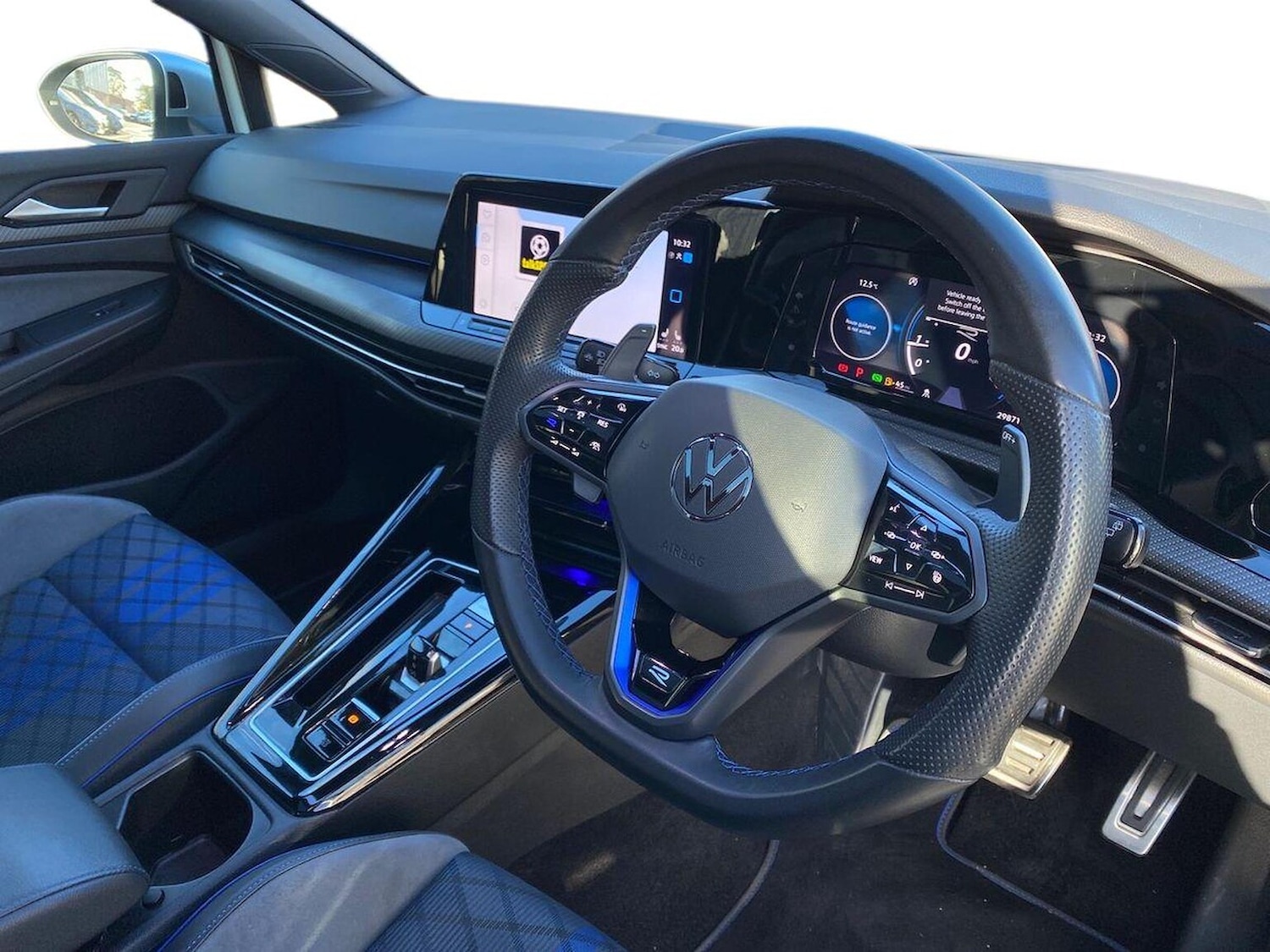 Used Volkswagen Golf 2024 for sale - 76531407: Photo 16