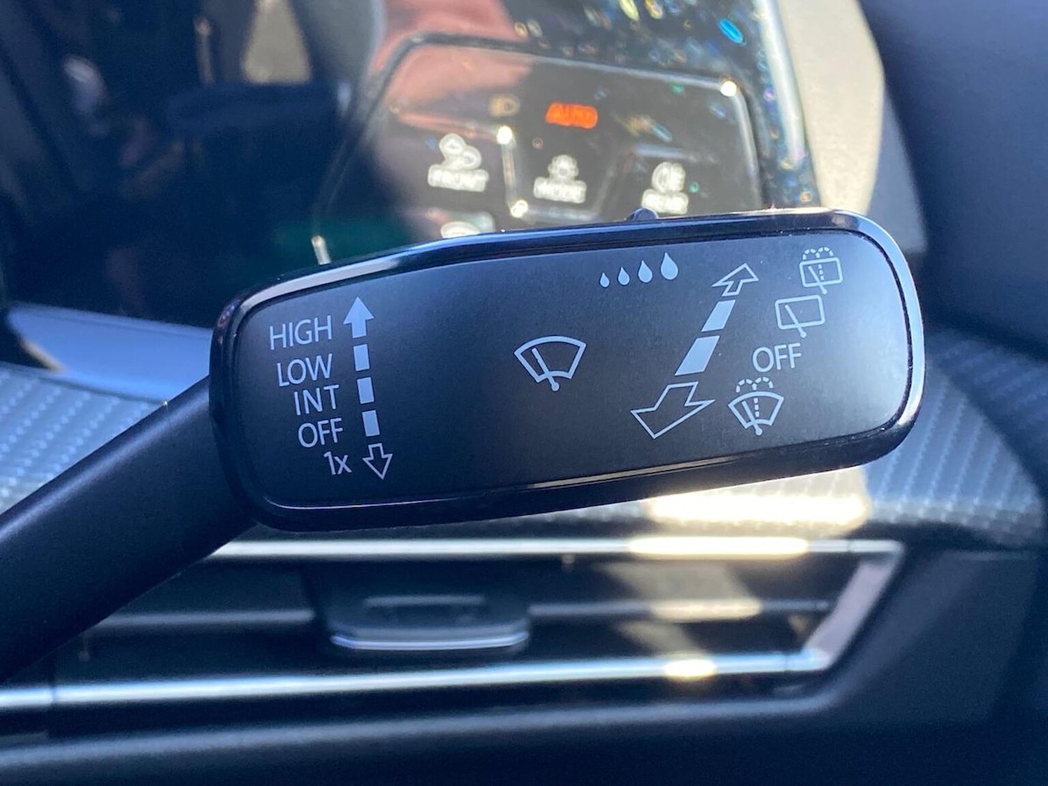 Used Volkswagen Golf 2024 for sale - 76531407: Photo 29