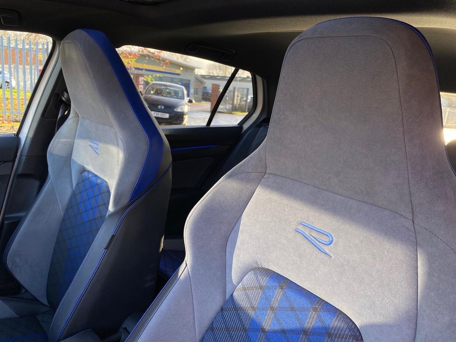 Used Volkswagen Golf 2024 for sale - 76531407: Photo 32