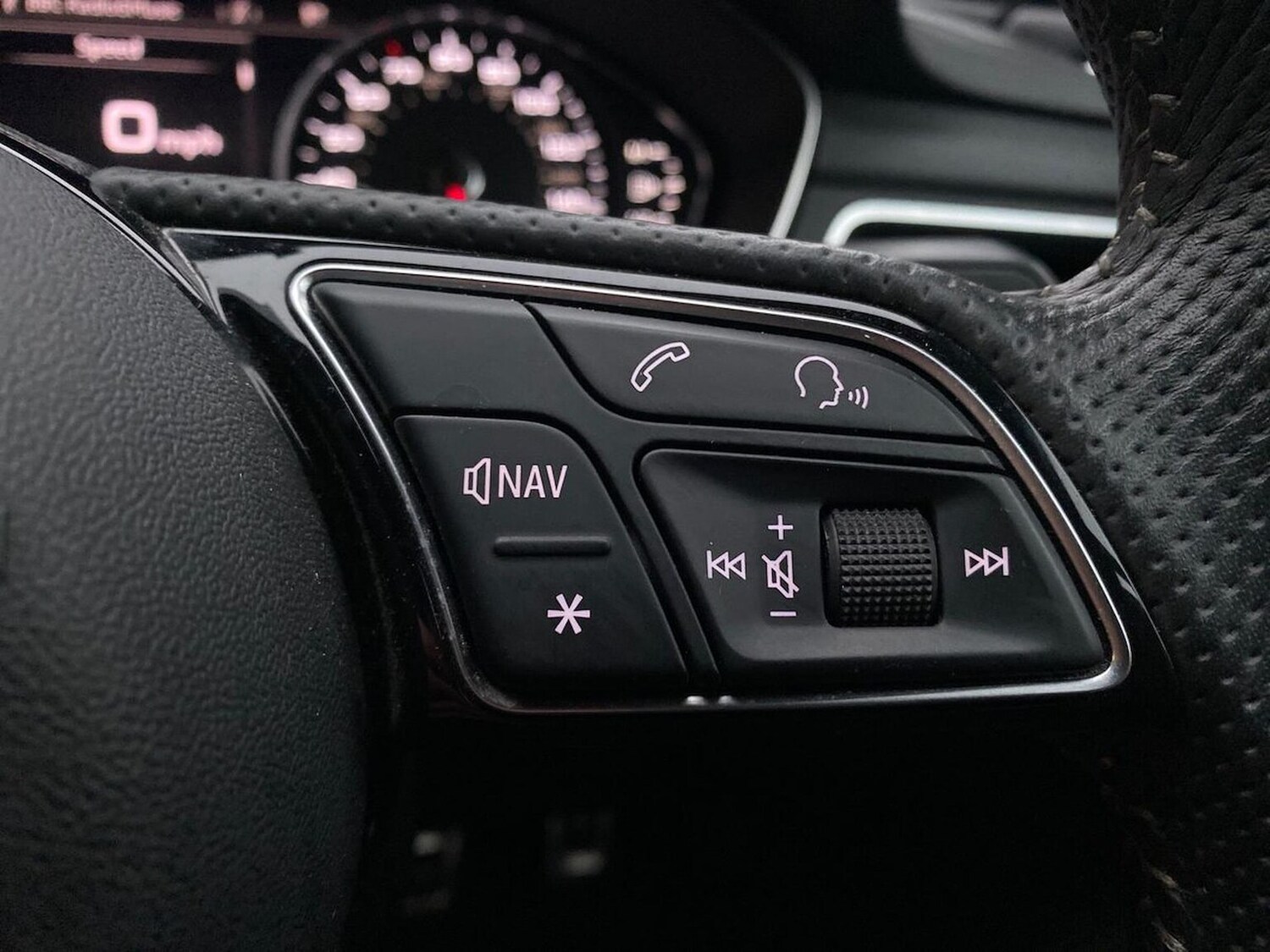 Used Audi A4 2018 for sale - 77932918: Photo 26