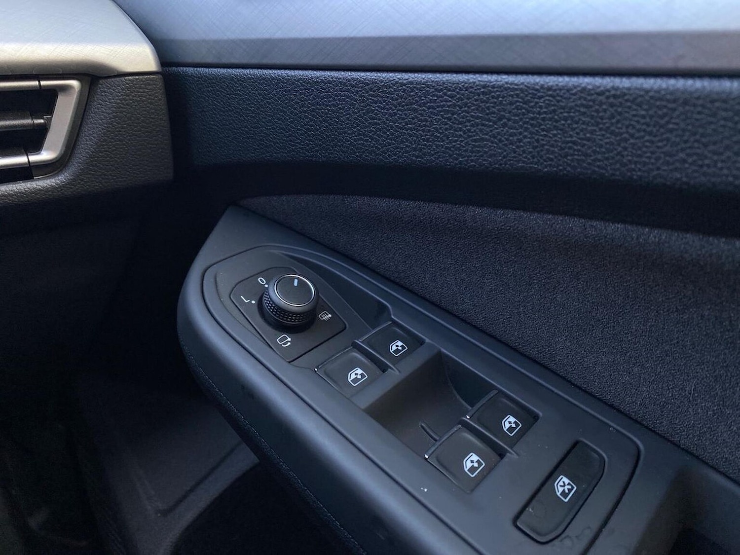 Used Volkswagen Golf 2024 for sale - 76893265: Photo 21