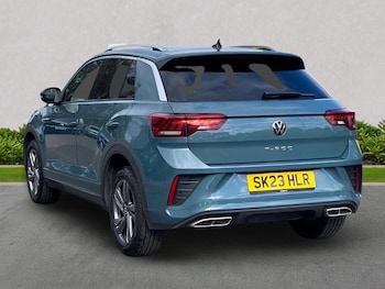 Used Volkswagen T-Roc 2023 for sale - 76207449: Photo 2