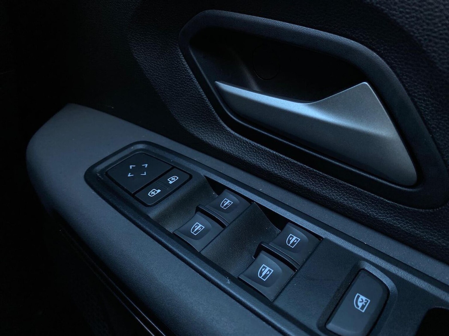 Used Dacia Sandero Stepway 2023 for sale - 76407398: Photo 21