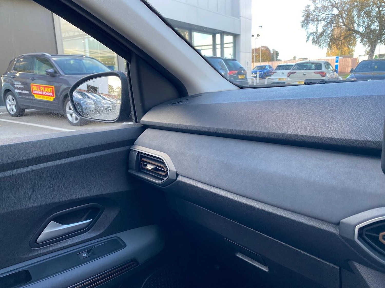 Used Dacia Sandero Stepway 2023 for sale - 76407398: Photo 36