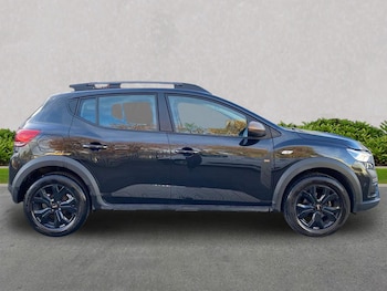 Used Dacia Sandero Stepway 2023 for sale - 76407398: Photo