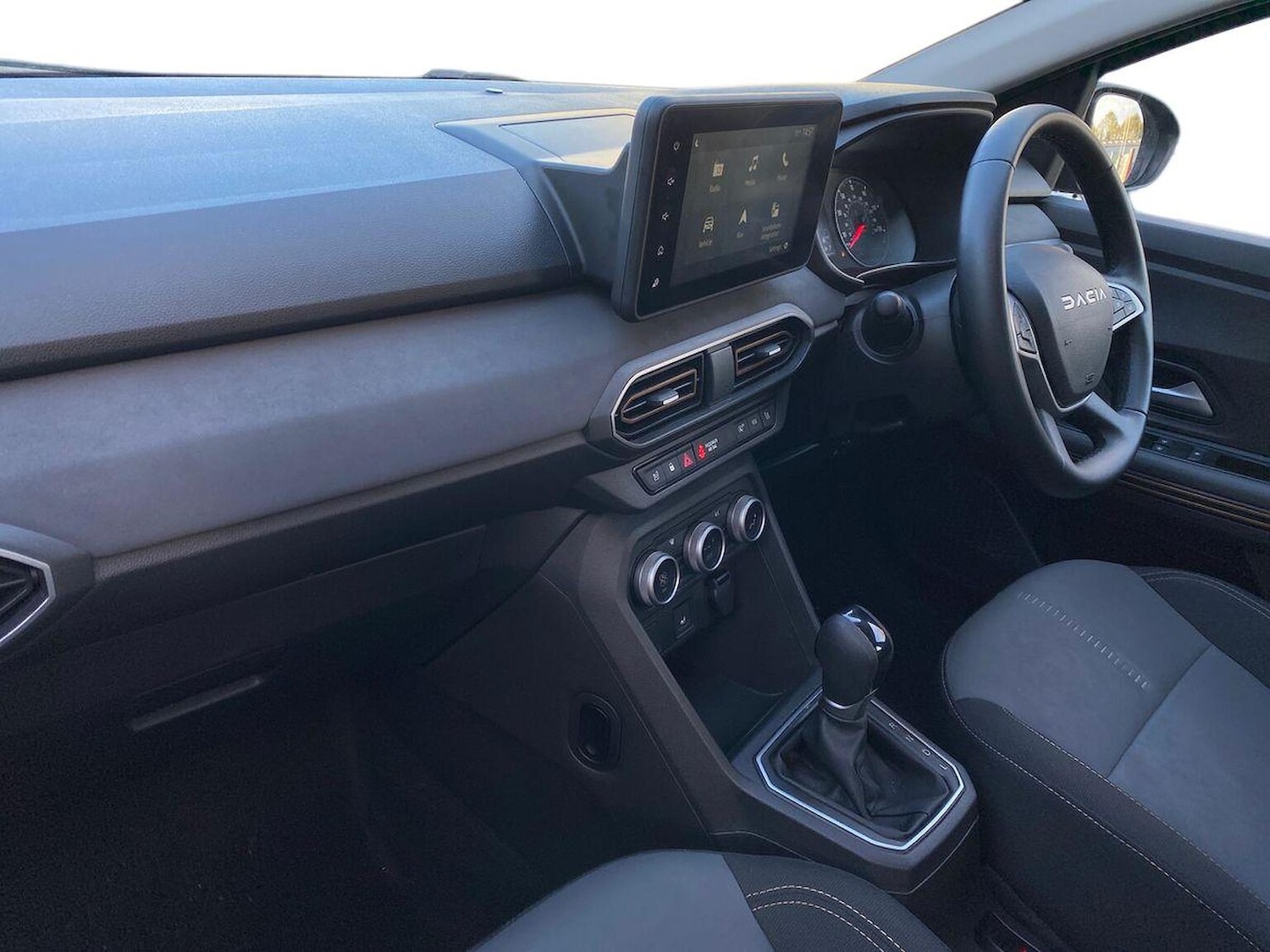 Used Dacia Sandero Stepway 2023 for sale - 76407398: Photo 7