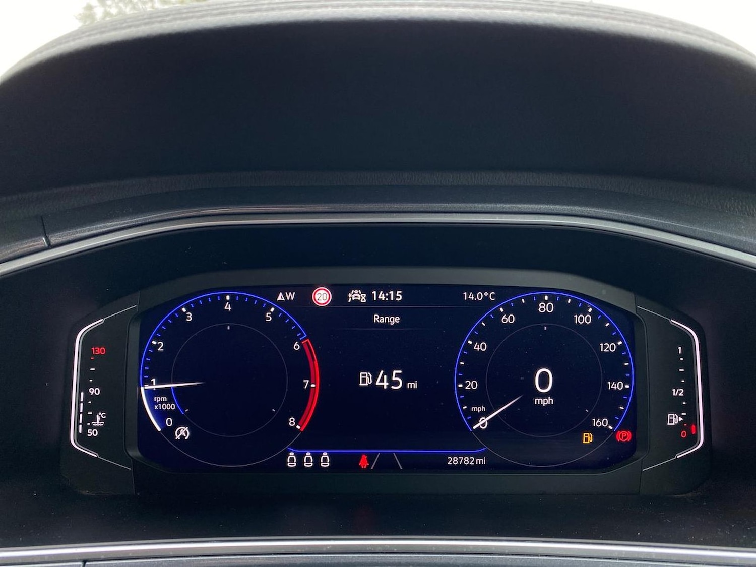 Used Volkswagen T-Roc 2022 for sale - 76198497: Photo 10