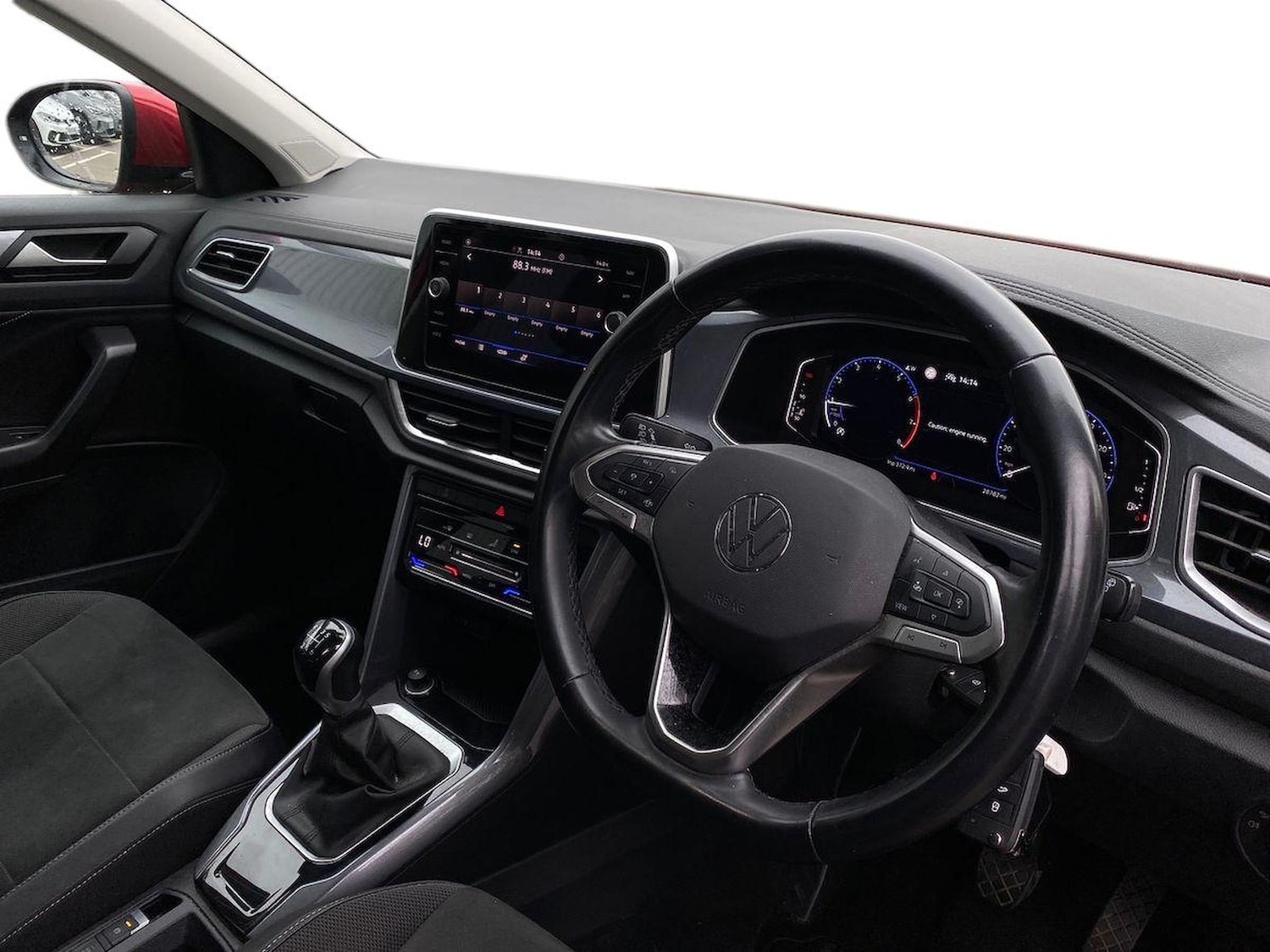 Used Volkswagen T-Roc 2022 for sale - 76198497: Photo 15