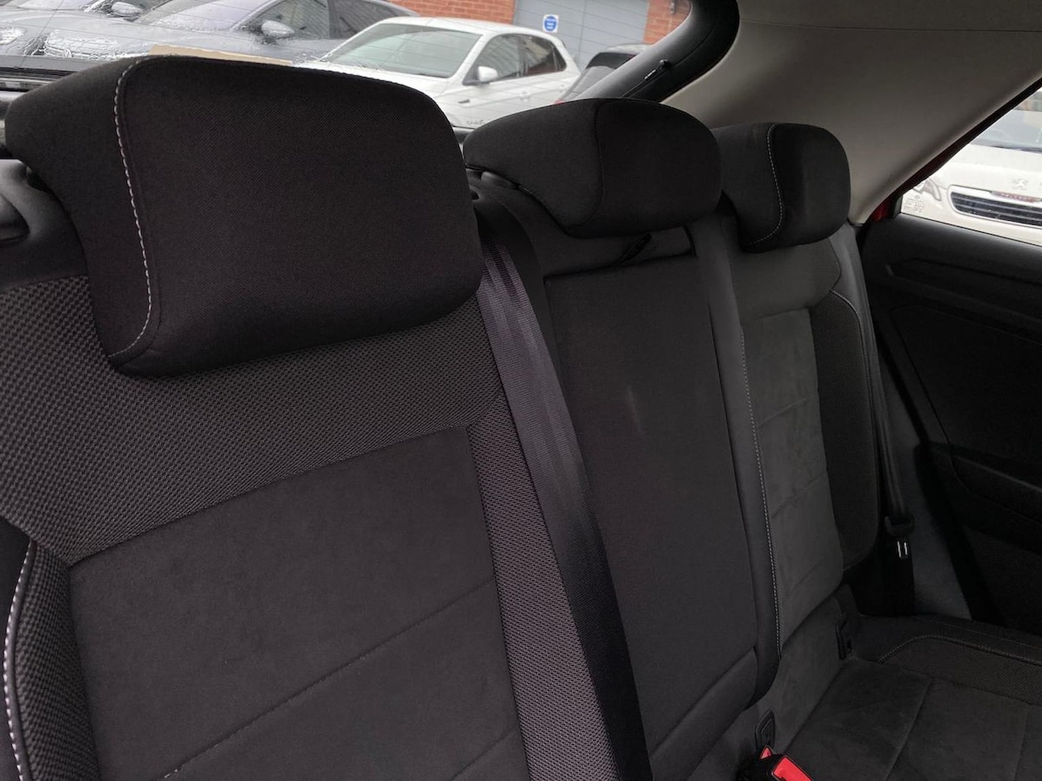 Used Volkswagen T-Roc 2022 for sale - 76198497: Photo 16