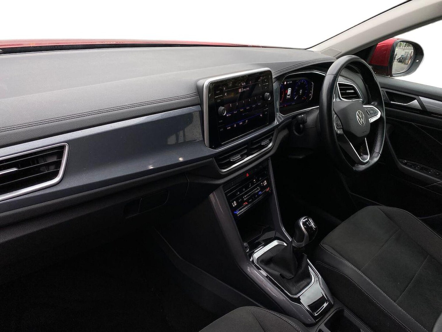 Used Volkswagen T-Roc 2022 for sale - 76198497: Photo 7