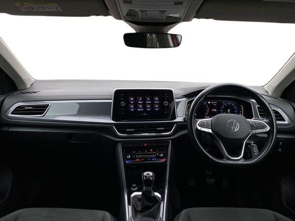 Used Volkswagen T-Roc 2022 for sale - 76198497: Photo 8