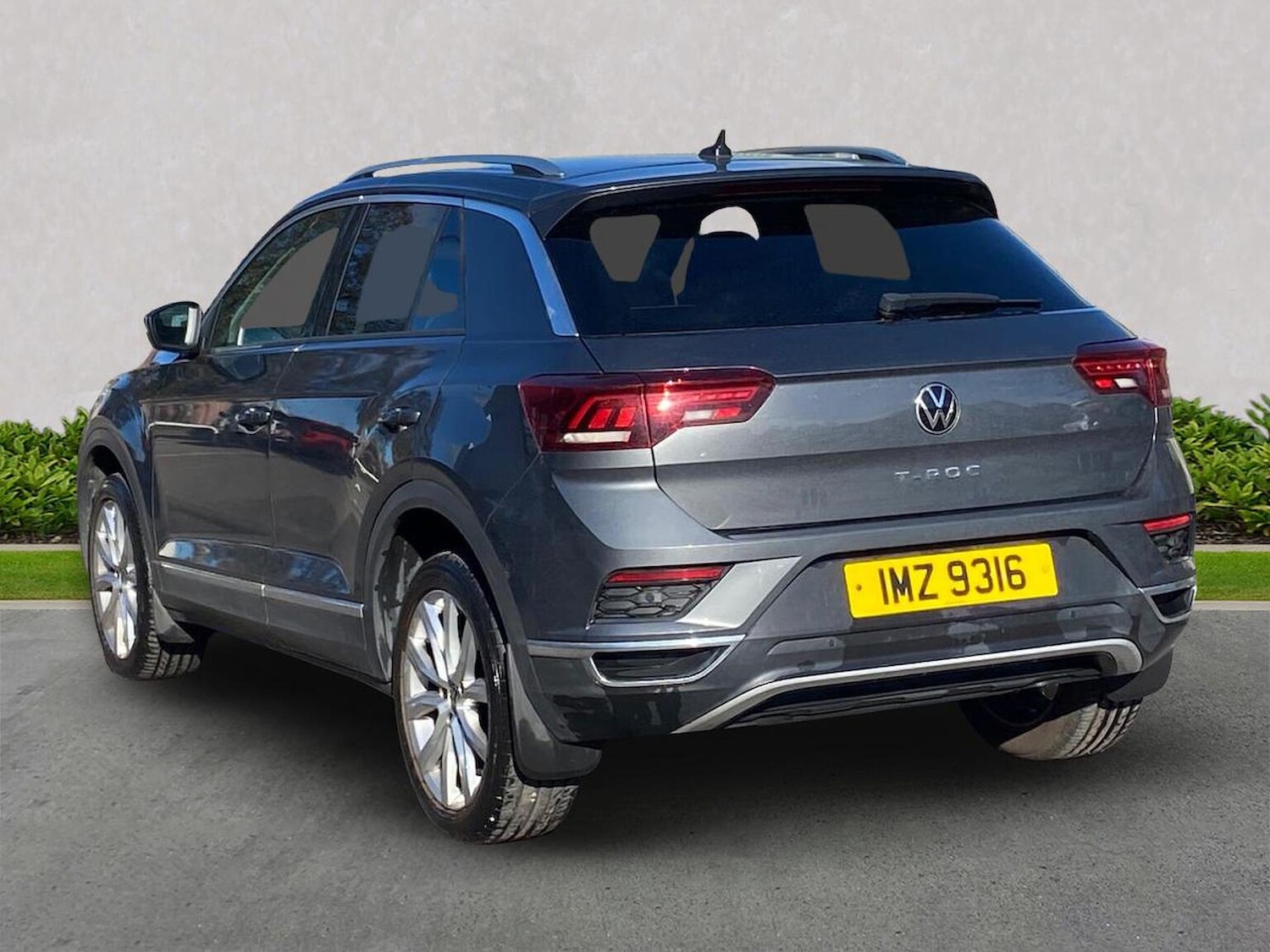Used Volkswagen T-Roc 2021 for sale - 76383333: Photo 3