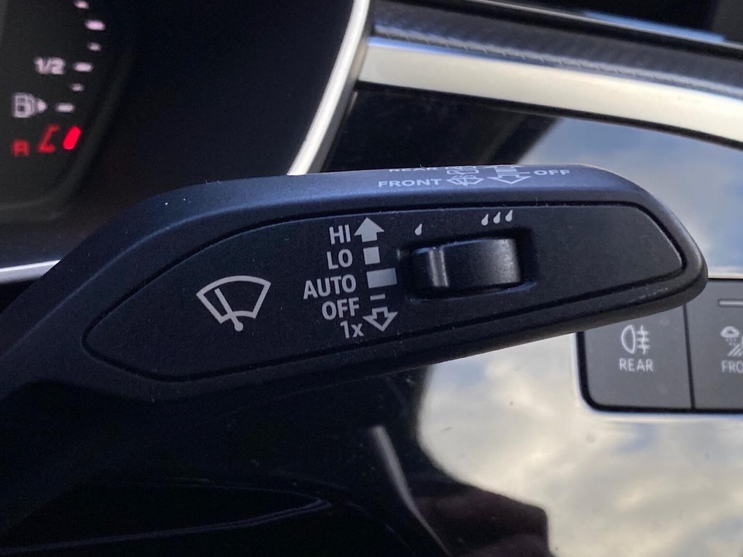 Used Audi Q3 2021 for sale - 76682594: Photo 28