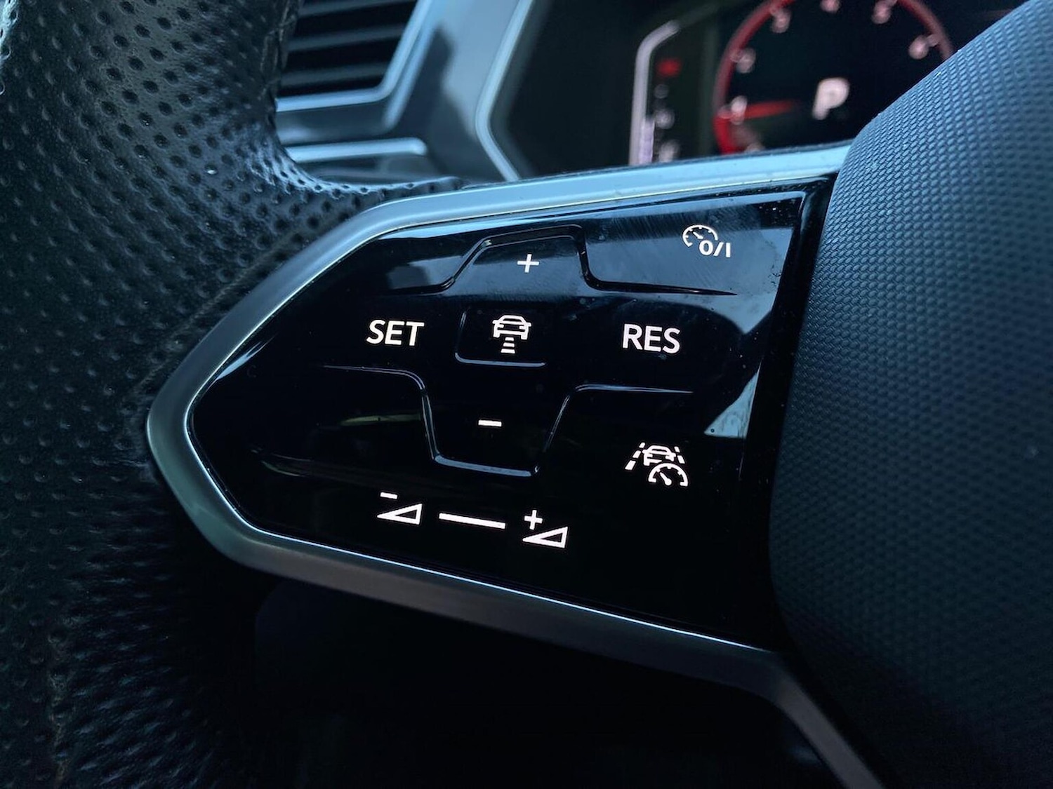 Used Volkswagen Tiguan 2022 for sale - 76407406: Photo 27