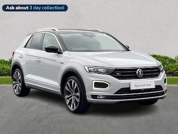 Used Volkswagen T-Roc 2021 for sale - 76281137: Photo